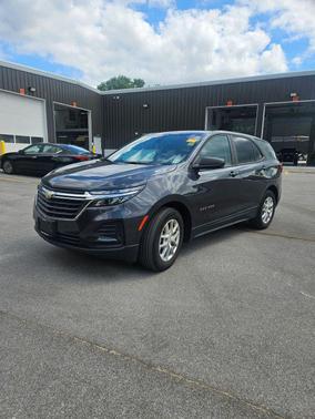 2022 Chevrolet Equinox LS