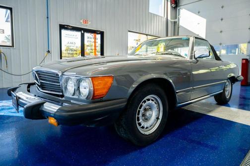 1982 Mercedes-Benz 380SL SL 2D Coupe Roadster