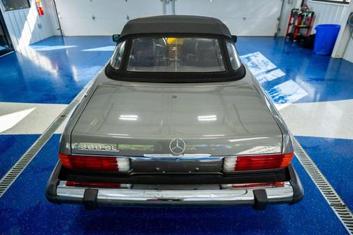 1982 Mercedes-Benz 380SL SL 2D Coupe Roadster