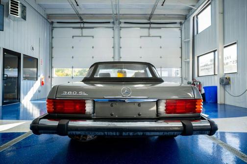 1982 Mercedes-Benz 380SL SL 2D Coupe Roadster