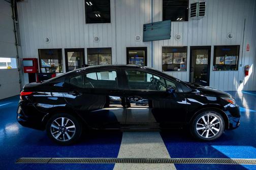 2021 Nissan Versa 1.6 SV