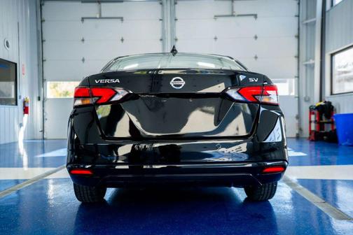 2021 Nissan Versa 1.6 SV