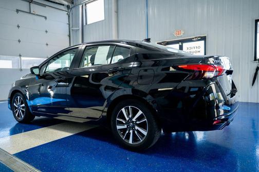 2021 Nissan Versa 1.6 SV