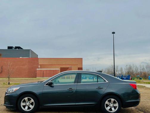 2015 Chevrolet Malibu 1LS