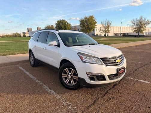 2017 Chevrolet Traverse 2LT