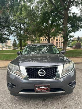 2014 Nissan Pathfinder SV