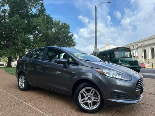 2017 Ford Fiesta SE