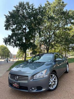 2010 Nissan Maxima SV