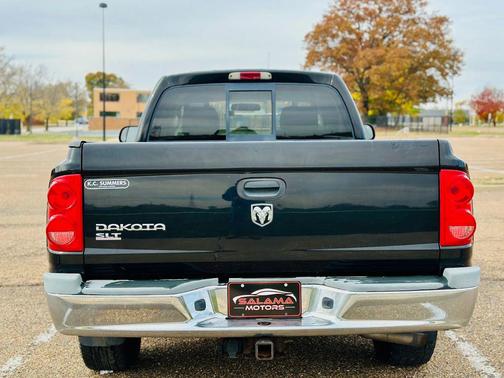 2005 Dodge Dakota SLT Club Cab