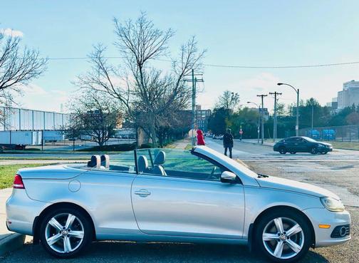 2012 Volkswagen Eos Lux