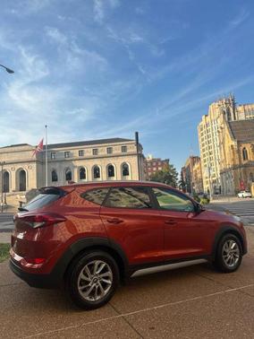 2017 Hyundai TUCSON SE Plus