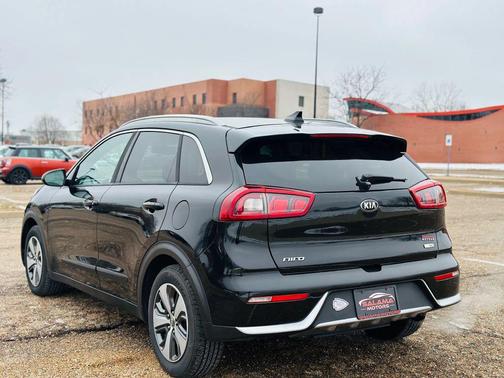 2018 Kia Niro LX