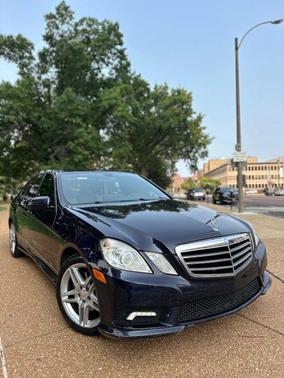 2011 Mercedes-Benz E-Class 4MATIC
