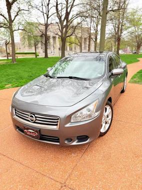 2014 Nissan Maxima S