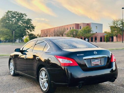 2010 Nissan Maxima S