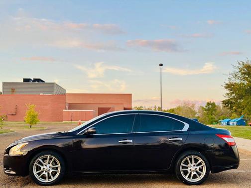 2010 Nissan Maxima S