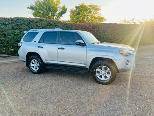 2016 Toyota 4Runner SR5