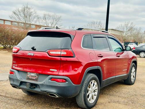 2017 Jeep Cherokee Sport
