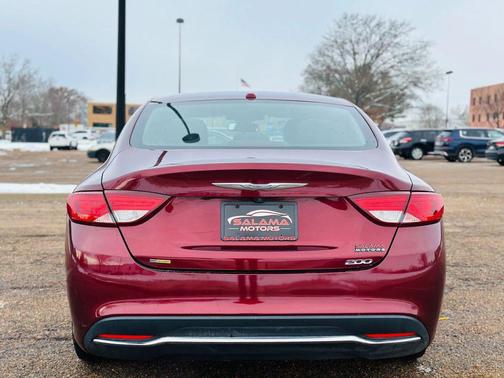 2016 Chrysler 200 Limited