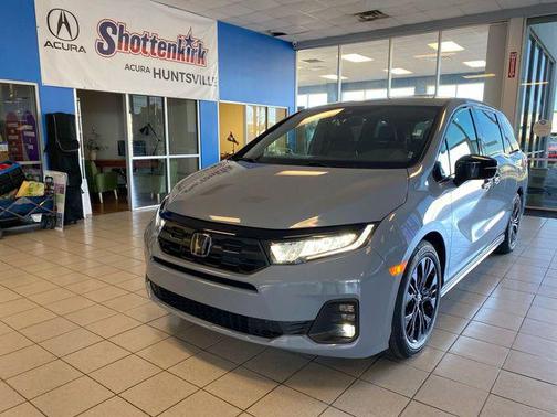Sonic Gray Pearl 2025 Honda Odyssey Sport-L