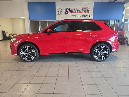 2024 Audi Q3 45 S line Premium Plus