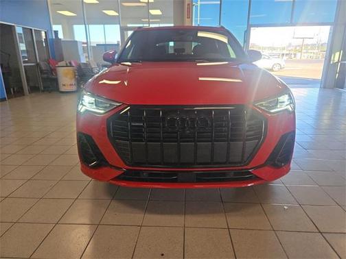 2024 Audi Q3 45 S line Premium Plus