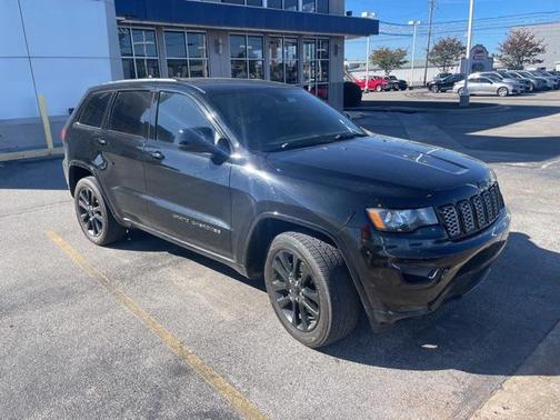 2018 Jeep Grand Cherokee Altitude