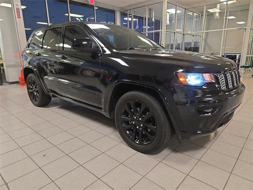 2018 Jeep Grand Cherokee Altitude
