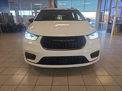 2024 Chrysler Pacifica Limited