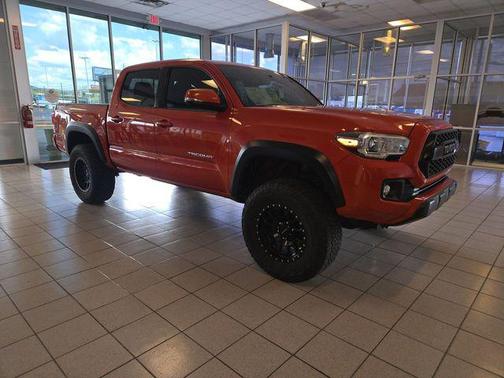 Inferno 2017 Toyota Tacoma TRD Off Road