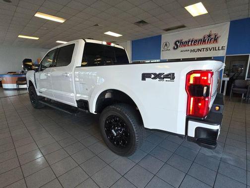 STAR WHITE 2024 Ford F-250 Lariat