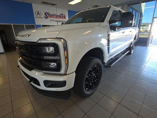STAR WHITE 2024 Ford F-250 Lariat