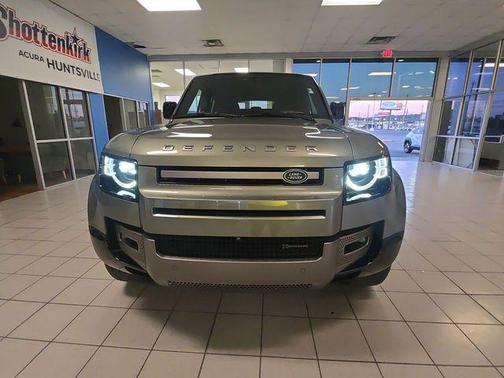 2023 Land Rover Defender 110 X-Dynamic SE