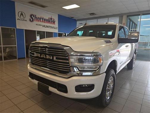 2024 RAM 2500 Laramie Crew Cab 4x4 6'4' Box