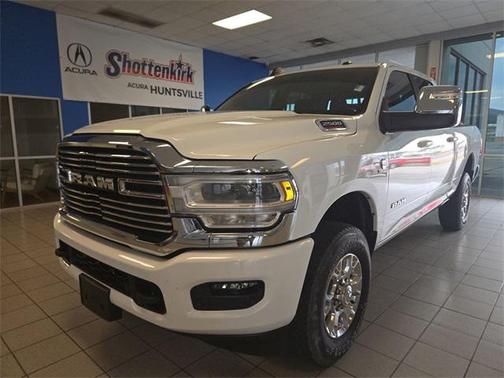 2024 RAM 2500 Laramie Crew Cab 4x4 6'4' Box