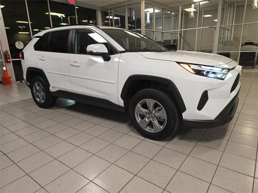 2024 Toyota RAV4 Hybrid LE