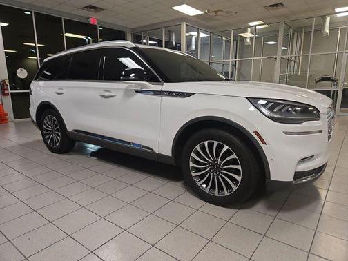 2022 Lincoln Aviator Reserve AWD