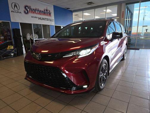 Ruby Flare Pearl 2025 Toyota Sienna XSE 7 Passenger