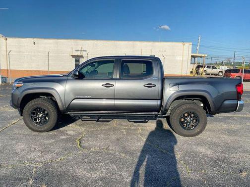Magnetic Gray Metallic 2022 Toyota Tacoma SR5