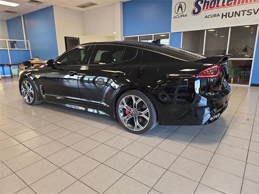 2018 Kia Stinger GT1