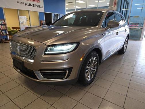 2019 Lincoln Nautilus Select