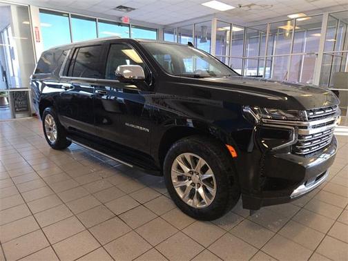 2023 Chevrolet Suburban Premier