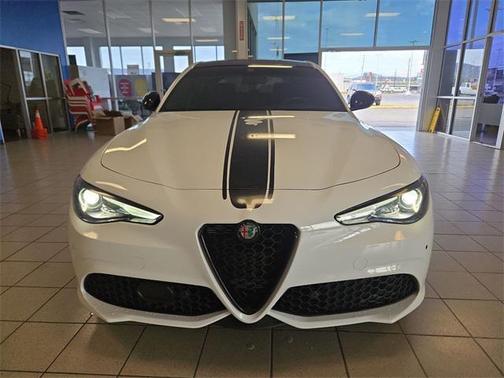 2022 Alfa Romeo Giulia Ti