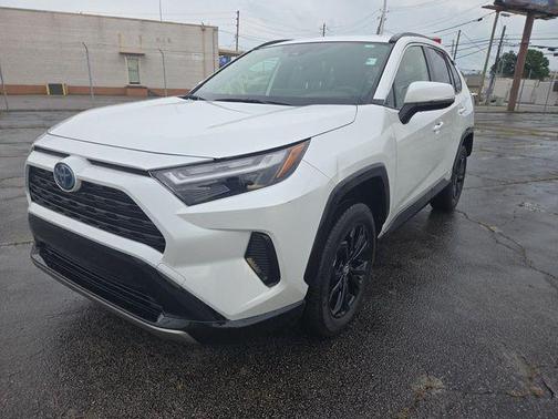 Wind Chill Pearl 2024 Toyota RAV4 Hybrid SE