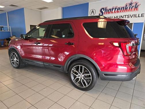 2019 Ford Explorer Sport