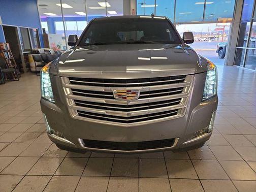 2019 Cadillac Escalade Platinum