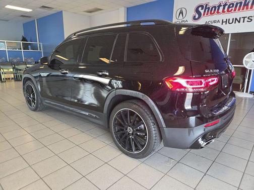 Night Black 2023 Mercedes-Benz GLB 250 Base
