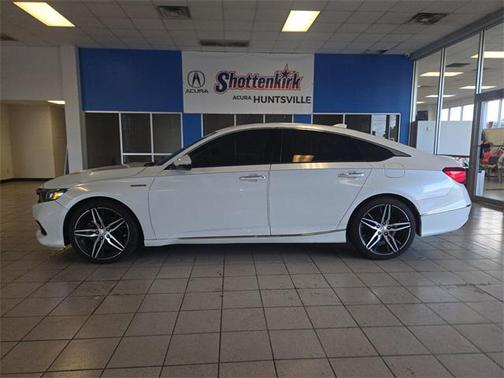 2022 Honda Accord Hybrid Touring