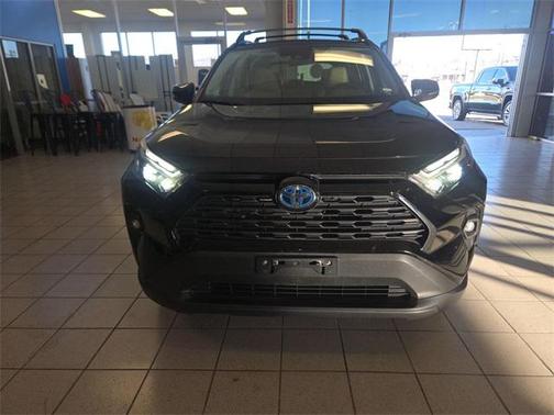 2024 Toyota RAV4 Hybrid XLE Premium