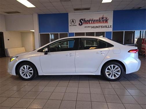 2024 Toyota Corolla Hybrid SE